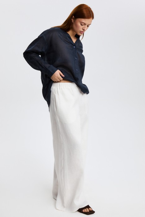 брюки изо льна от бренда снежная королева вид слева