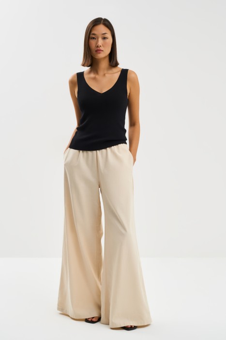 брюки-клеш от бренда снежная королева вид слева