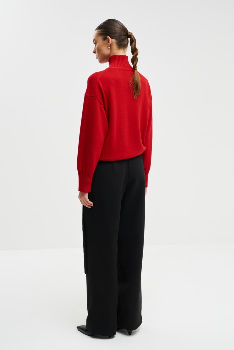 брюки с асимметричным запахом из россии вид сбоку