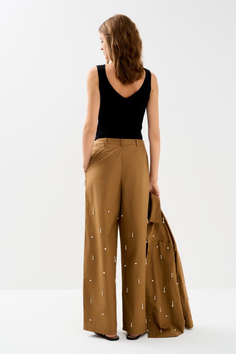 брюки с декором из россии вид сбоку