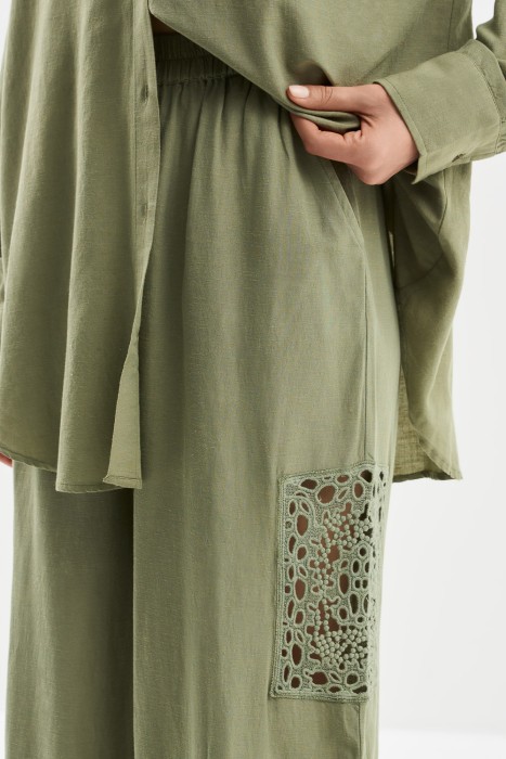 брюки с кружевными вставками от бренда снежная королева вид слева