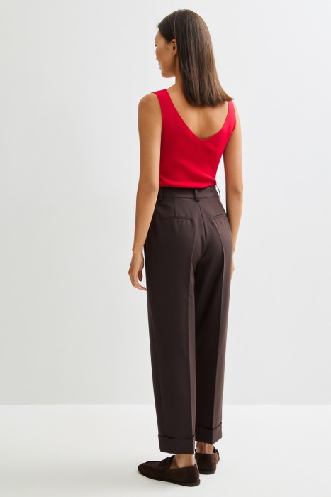 брюки с отворотами по цене 3680 руб вид справа