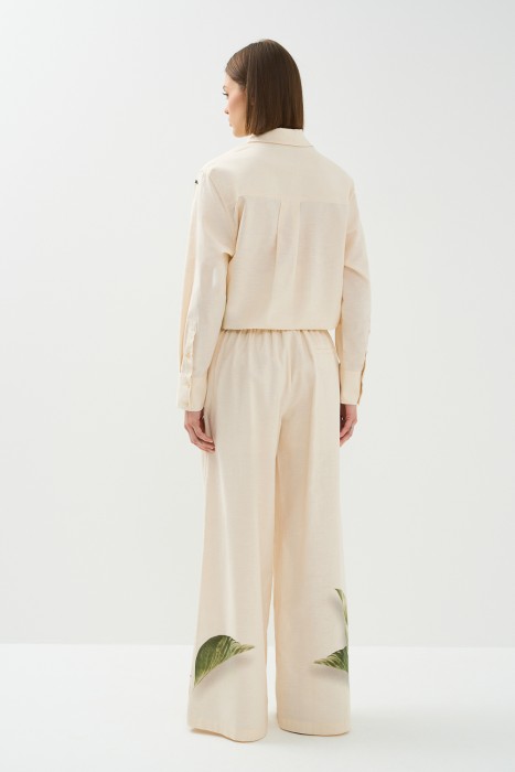 брюки с принтом по цене 2440 руб вид справа