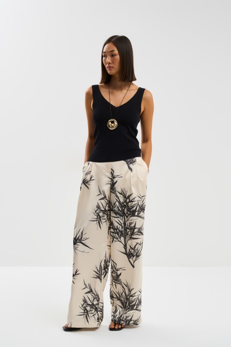 Товар с артикулом 755635003 вид сзади