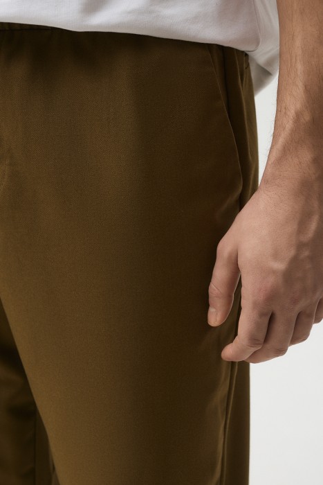 брюки с завязками из россии вид сбоку