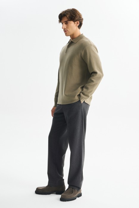 брюки от бренда снежная королева вид слева