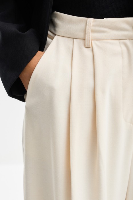 Товар с артикулом 755614003 вид сзади