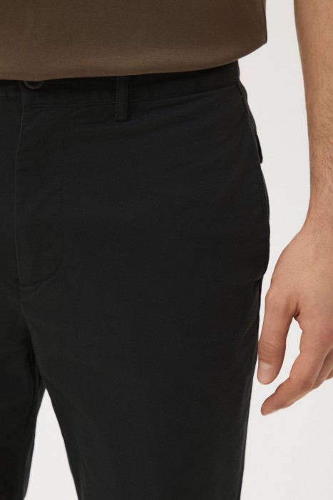 брюки из россии вид сбоку