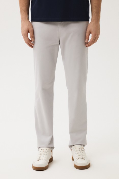 брюки от бренда снежная королева вид слева