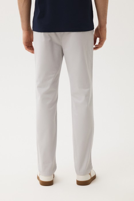 брюки по цене 2330 руб вид справа