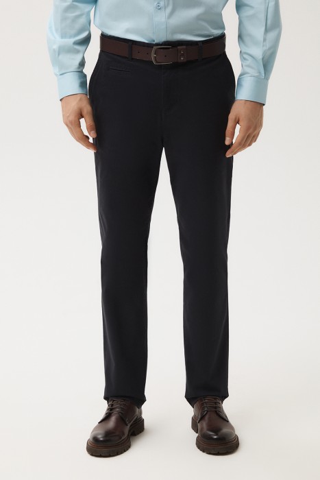 брюки от бренда снежная королева вид слева