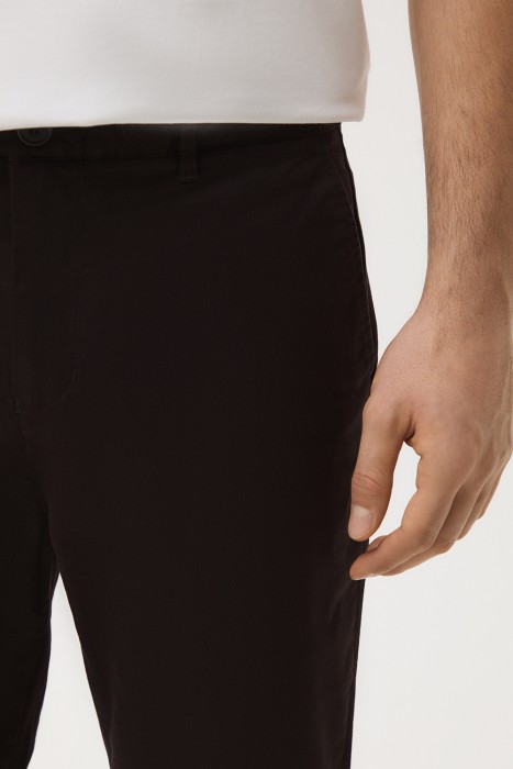 брюки из россии вид сбоку