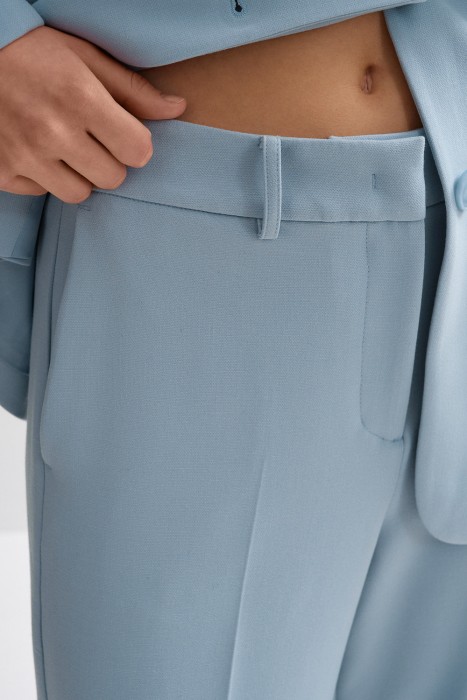 брюки из россии вид сбоку