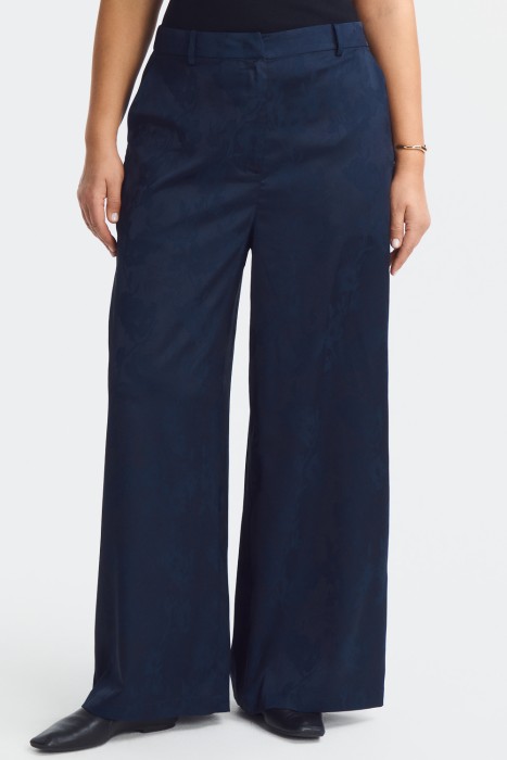 брюки от бренда снежная королева вид слева