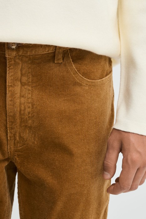 брюки от бренда снежная королева вид слева