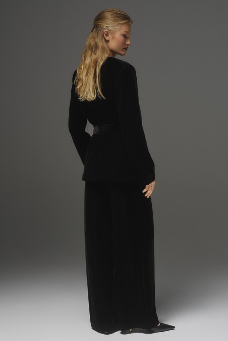 брюки из россии вид сбоку