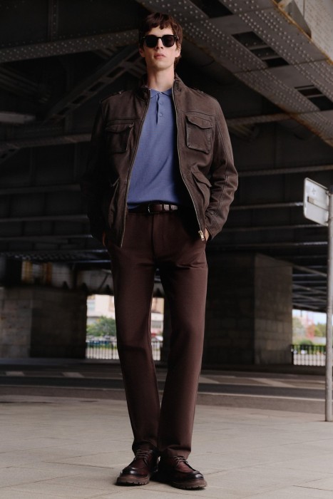 брюки от бренда снежная королева вид слева