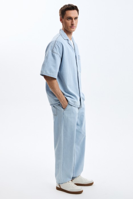 брюки от бренда снежная королева вид слева