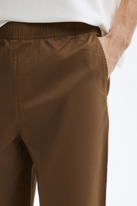 брюки от бренда снежная королева вид слева