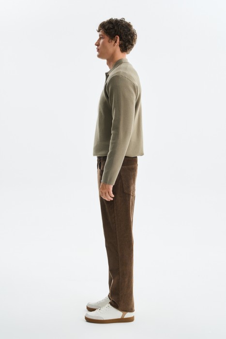 брюки от бренда снежная королева вид слева