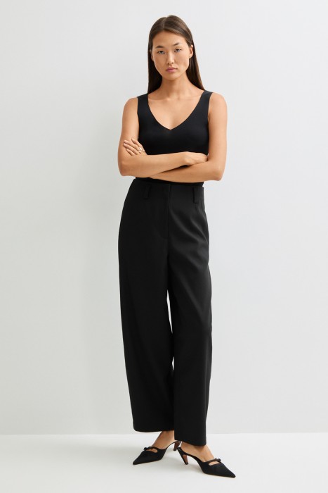 брюки от бренда снежная королева вид слева