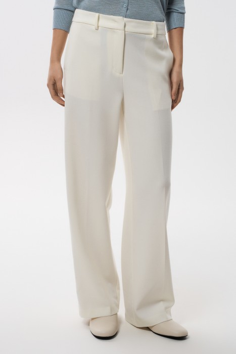 брюки от бренда снежная королева вид слева