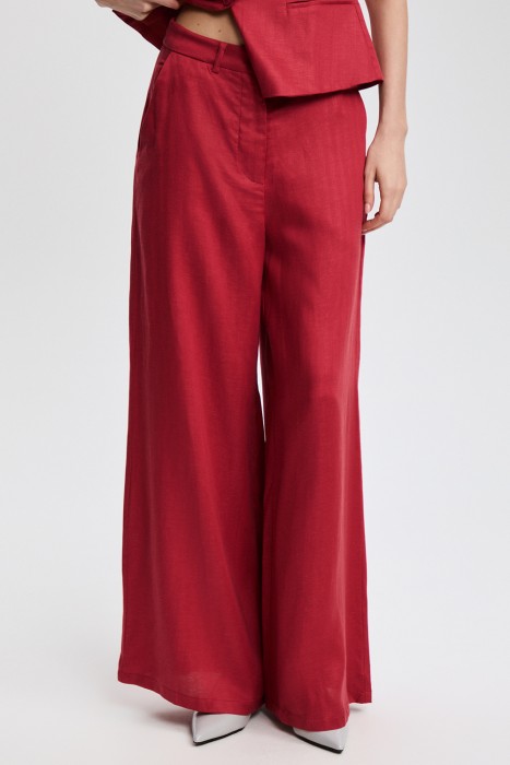 брюки от бренда снежная королева вид слева