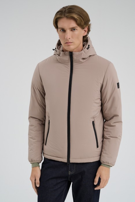 демисезонная куртка с капюшоном от бренда снежная королева вид слева