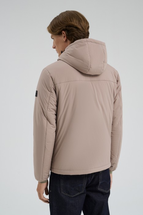 демисезонная куртка с капюшоном по цене 2720 руб вид справа