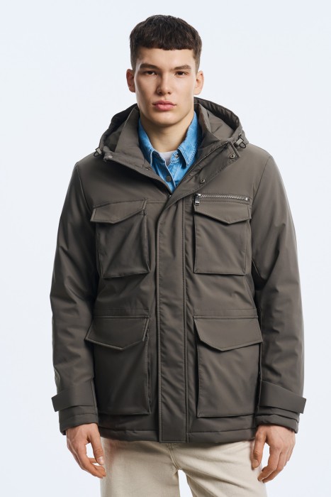 демисезонная куртка с капюшоном от бренда снежная королева вид слева