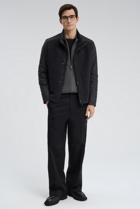 демисезонная куртка от бренда снежная королева вид слева