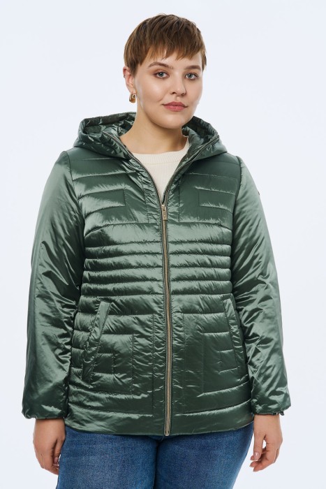 демисезонная куртка от бренда снежная королева вид слева