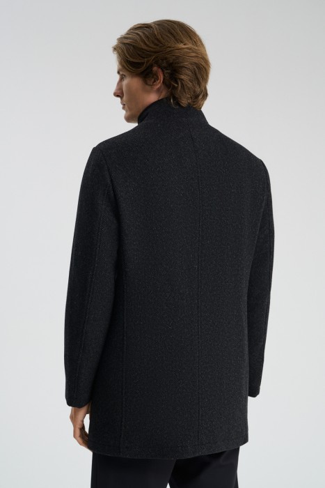 демисезонное пальто по цене 13040 руб вид справа