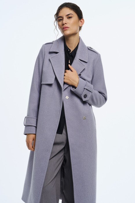 демисезонное пальто от бренда снежная королева вид слева