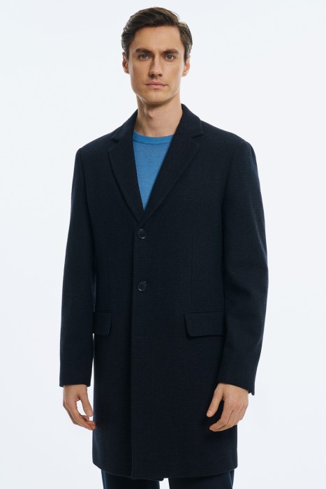 демисезонное пальто от бренда снежная королева вид слева