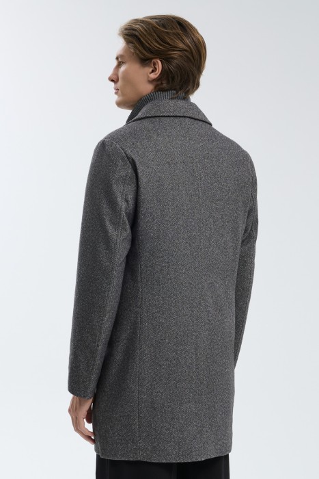 демисезонное пальто по цене 5940 руб вид справа