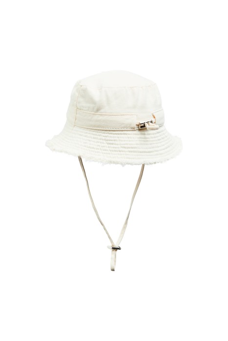 детская панама от бренда снежная королева вид слева