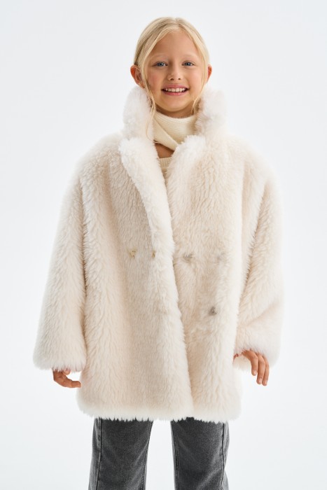 детская шубка из шерсти из россии вид сбоку