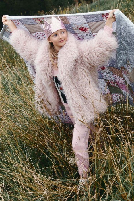 детские брюки по цене 1370 руб вид справа