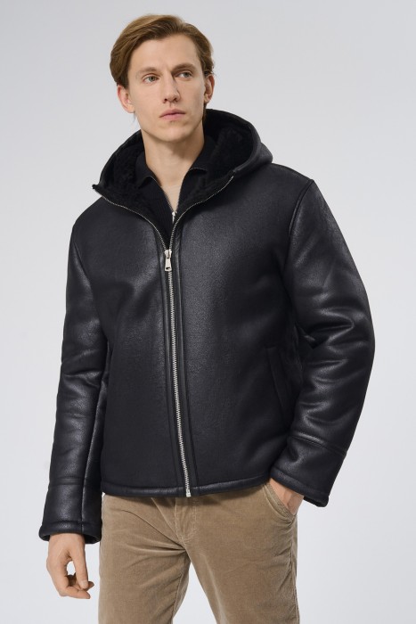 дубленка из искусственного меха от бренда снежная королева вид слева