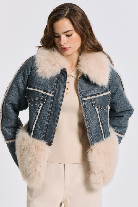 дубленка из искусственного меха 790648003 фотография