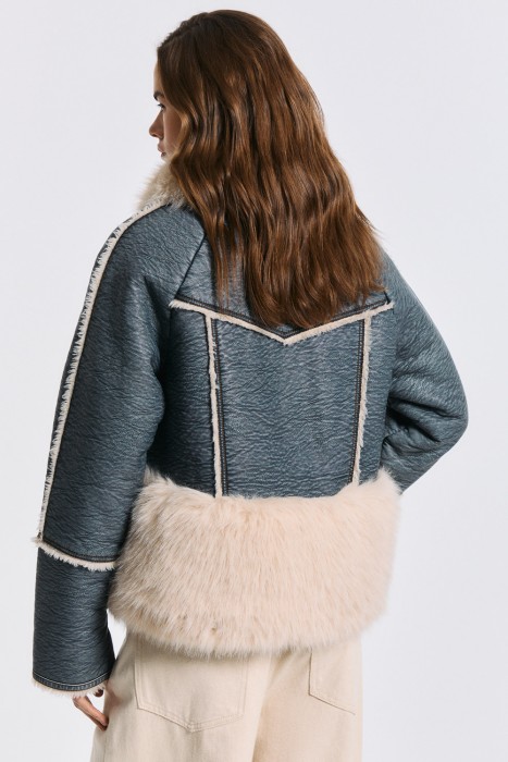 дубленка из искусственного меха по цене 12230 руб вид справа