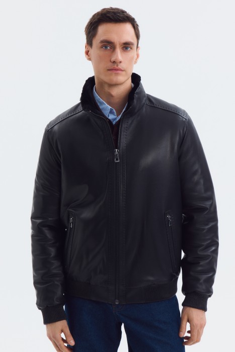 дубленка из натуральной кожи от бренда снежная королева вид слева