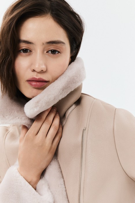 дубленка из натуральной овчины из россии вид сбоку