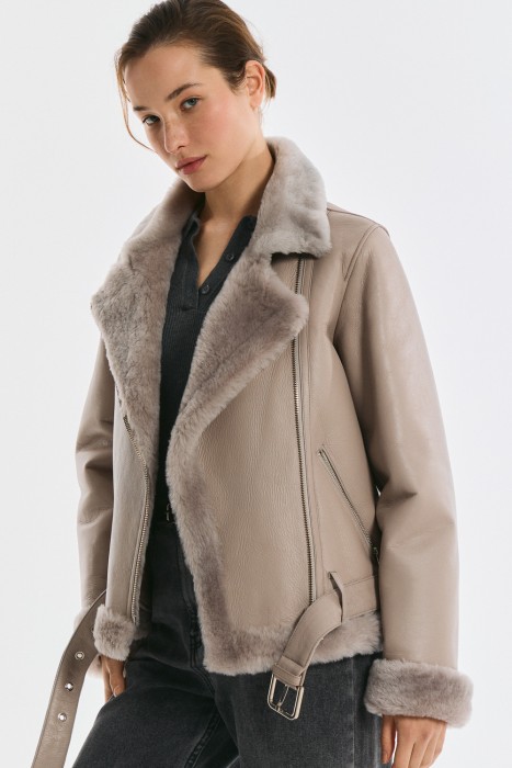 Товар с артикулом 778391003 вид сзади