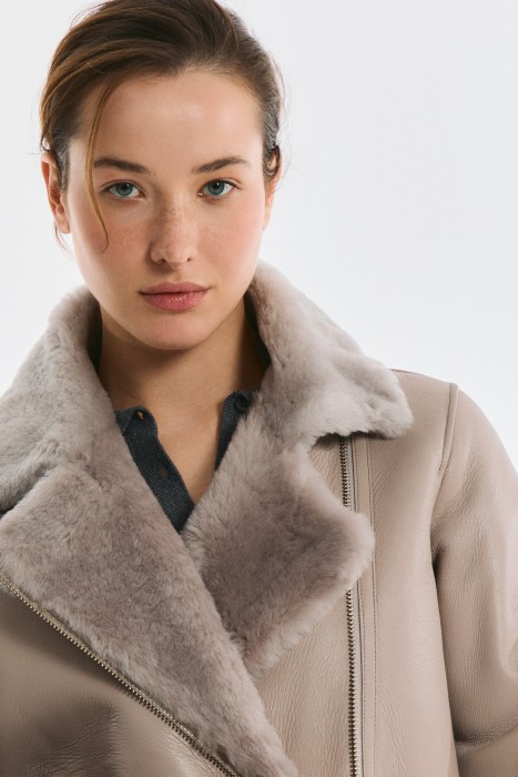 дубленка из натуральной овчины из россии вид сбоку