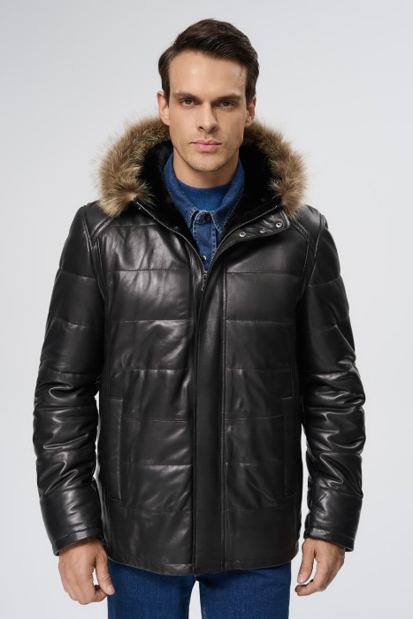 дубленка из овчины и натуральной кожи от бренда снежная королева вид слева