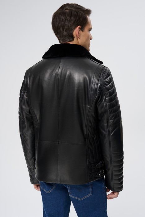 дубленка из овчины и натуральной кожи по цене 29120 руб вид справа