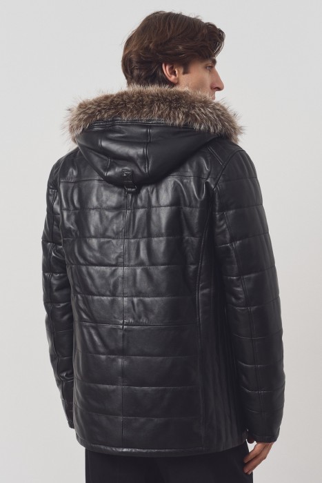 дубленка из овчины и натуральной кожи по цене 28310 руб вид справа