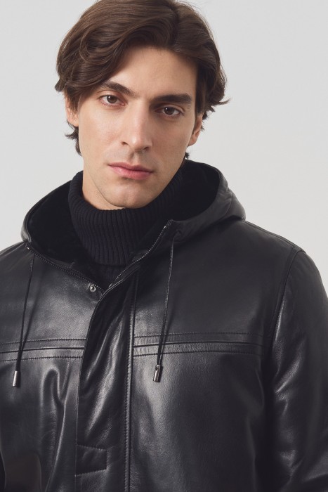 дубленка из овчины и натуральной кожи от бренда снежная королева вид слева